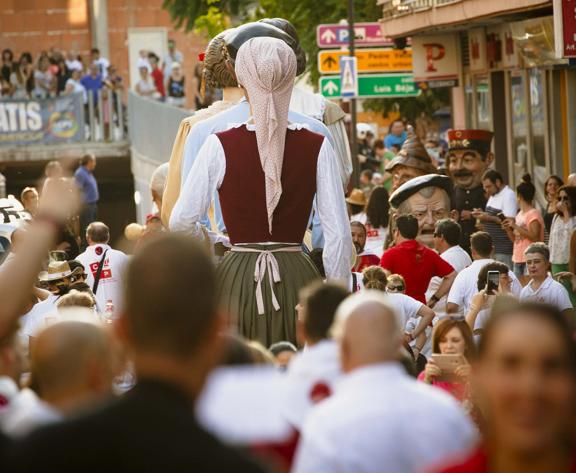 Pasacalles de Gigantes y Cabezudos